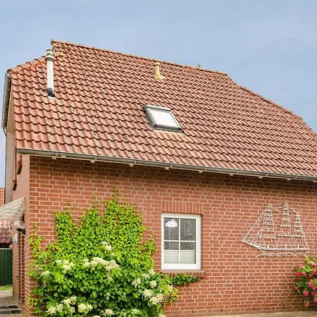 Helene Knuttweg 6 *